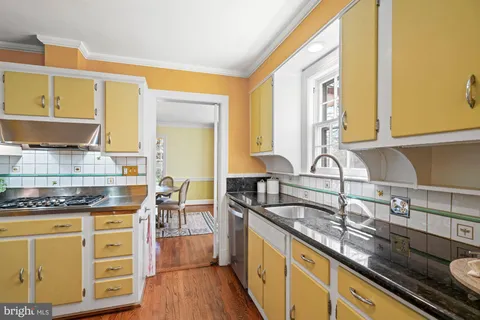 $1,359,000 | 4518 Western Avenue, Bethesda, MD 20816