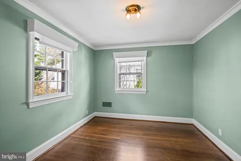 $1,359,000 | 4518 Western Avenue, Bethesda, MD 20816