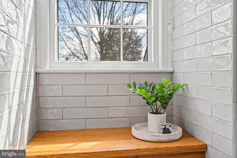 $1,359,000 | 4518 Western Avenue, Bethesda, MD 20816