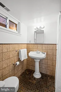 $1,359,000 | 4518 Western Avenue, Bethesda, MD 20816