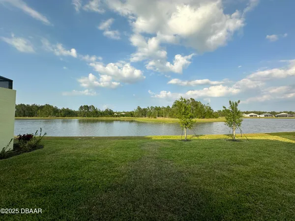 $3,300 | 811 Margaritaville Avenue, Daytona Beach, FL 32124