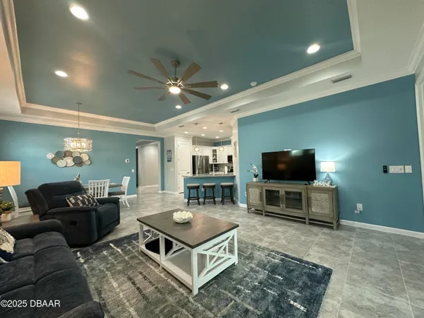 $3,300 | 811 Margaritaville Avenue, Daytona Beach, FL 32124
