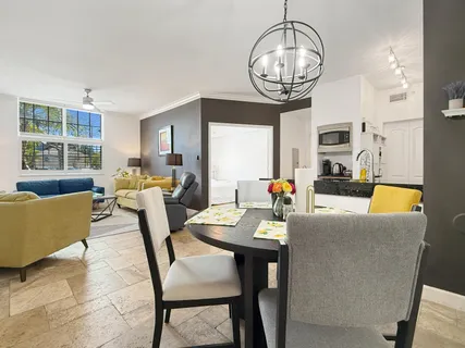 $3,000 | 1900 Van Buren Street, Unit 118B, Hollywood, FL 33020