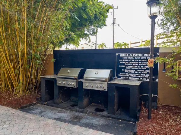 $3,200 | 1900 Van Buren Street, Unit 118B, Hollywood, FL 33020