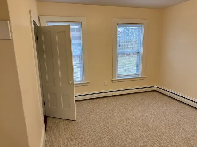 $1,850 | 200 South Street, Unit 1, West Bridgewater, MA 02379