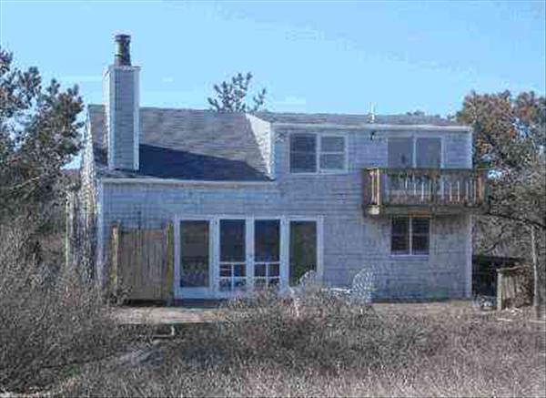 13 Oxcart Road Aquinnah, MA 02535 - Photo 4 of 5 http://d1qzqeyxiitrap.cloudfront.net/photos/12607/600/4f48855b.jpg