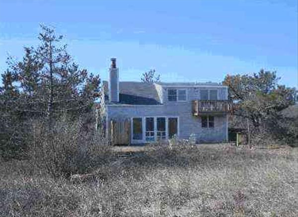 13 Oxcart Road Aquinnah, MA 02535 - Photo 5 of 5 http://d1qzqeyxiitrap.cloudfront.net/photos/12607/600/6302f4b0.jpg
