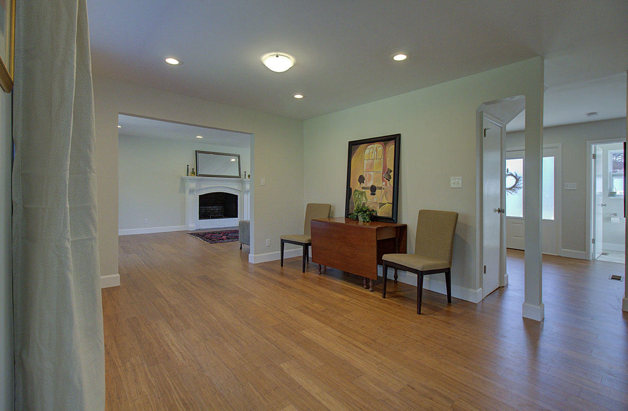 102 Case Lane Oak Ridge, TN 37830 - Photo 28 of 40 Dining Room