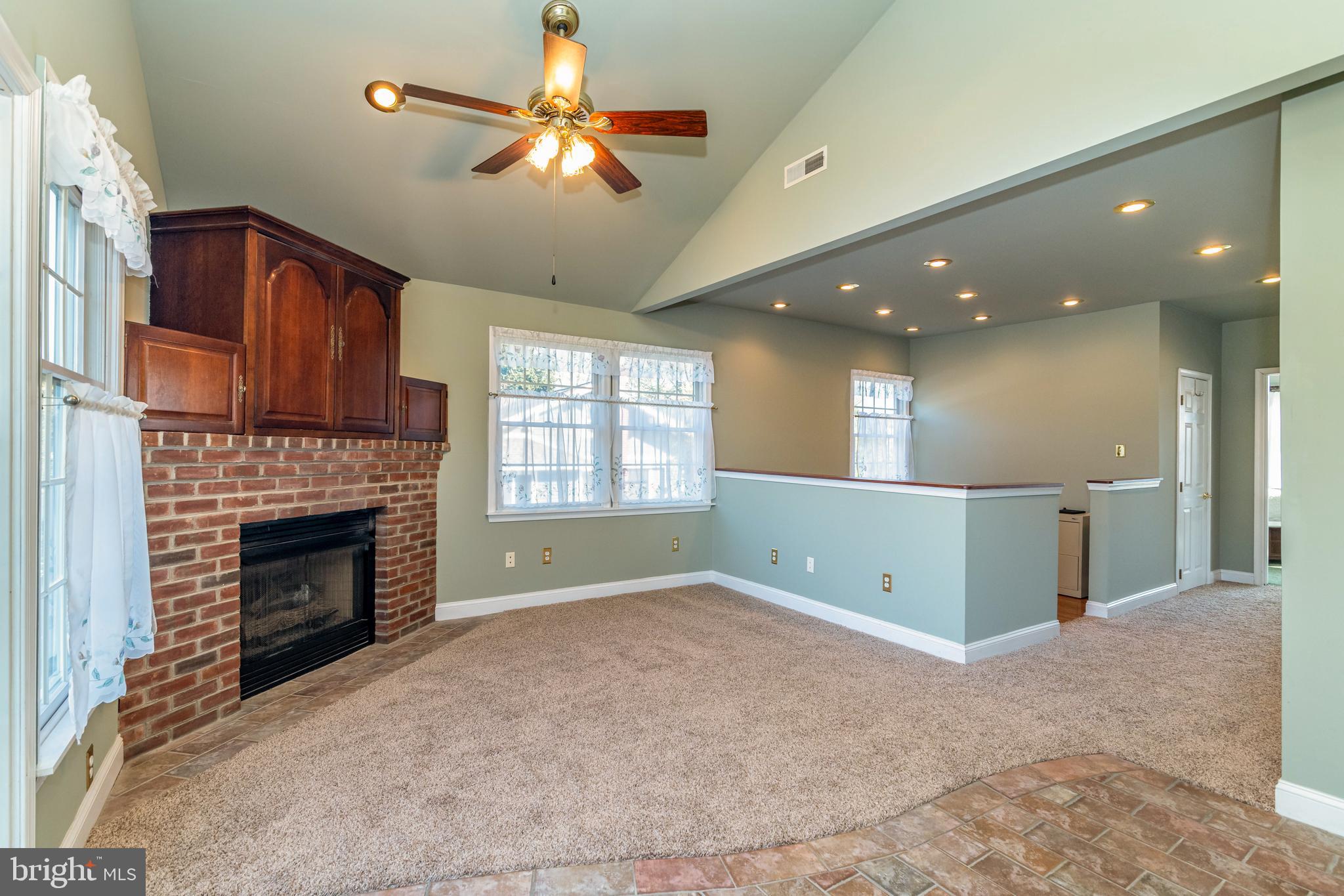 476 Prospect Road Springfield, PA 19064 - Photo 37 of 52 sitting room in primary suite
