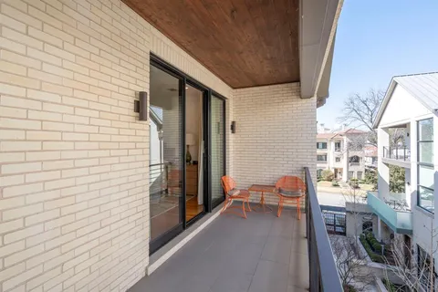 $2,050,000 | 4300 Lomo Alto Drive, Unit 3, Highland Park, TX 75205