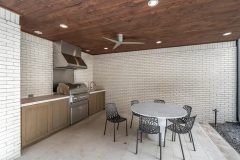 $2,050,000 | 4300 Lomo Alto Drive, Unit 3, Highland Park, TX 75205