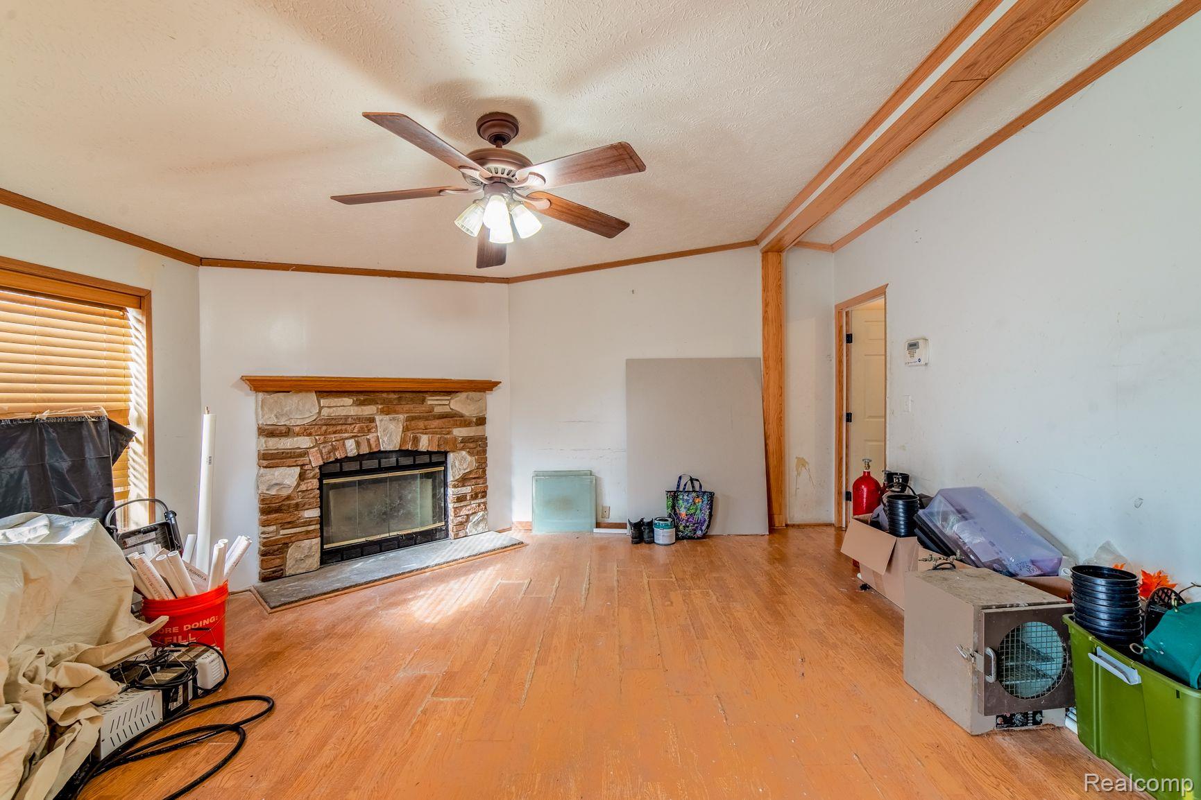 28581 Beechnut Street Inkster, MI 48141 - Photo 11 of 29 Great room