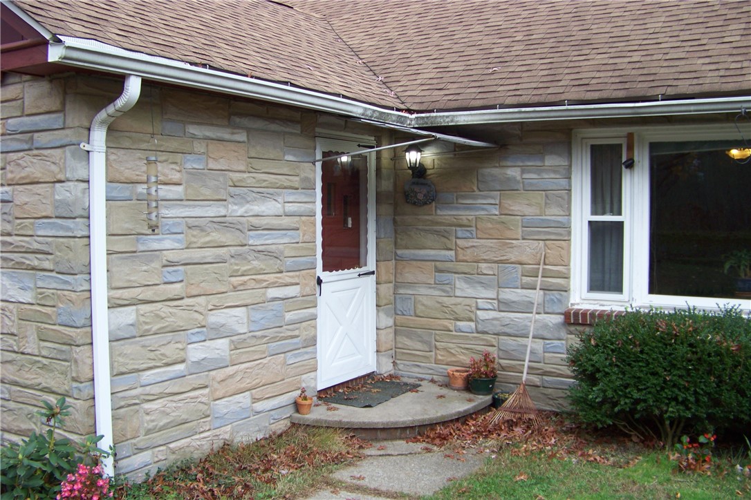 3 Balcom Road Foster, RI 02825 - Photo 4 of 26