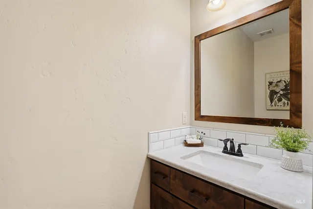 $999,900 | 1175 North Champions Pl., Eagle, ID 83616