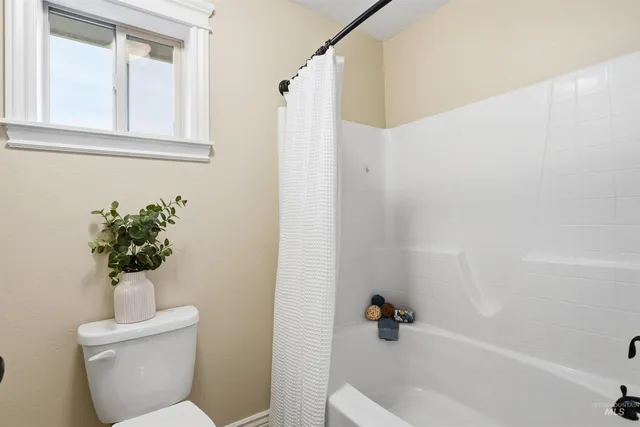 $999,900 | 1175 North Champions Pl., Eagle, ID 83616