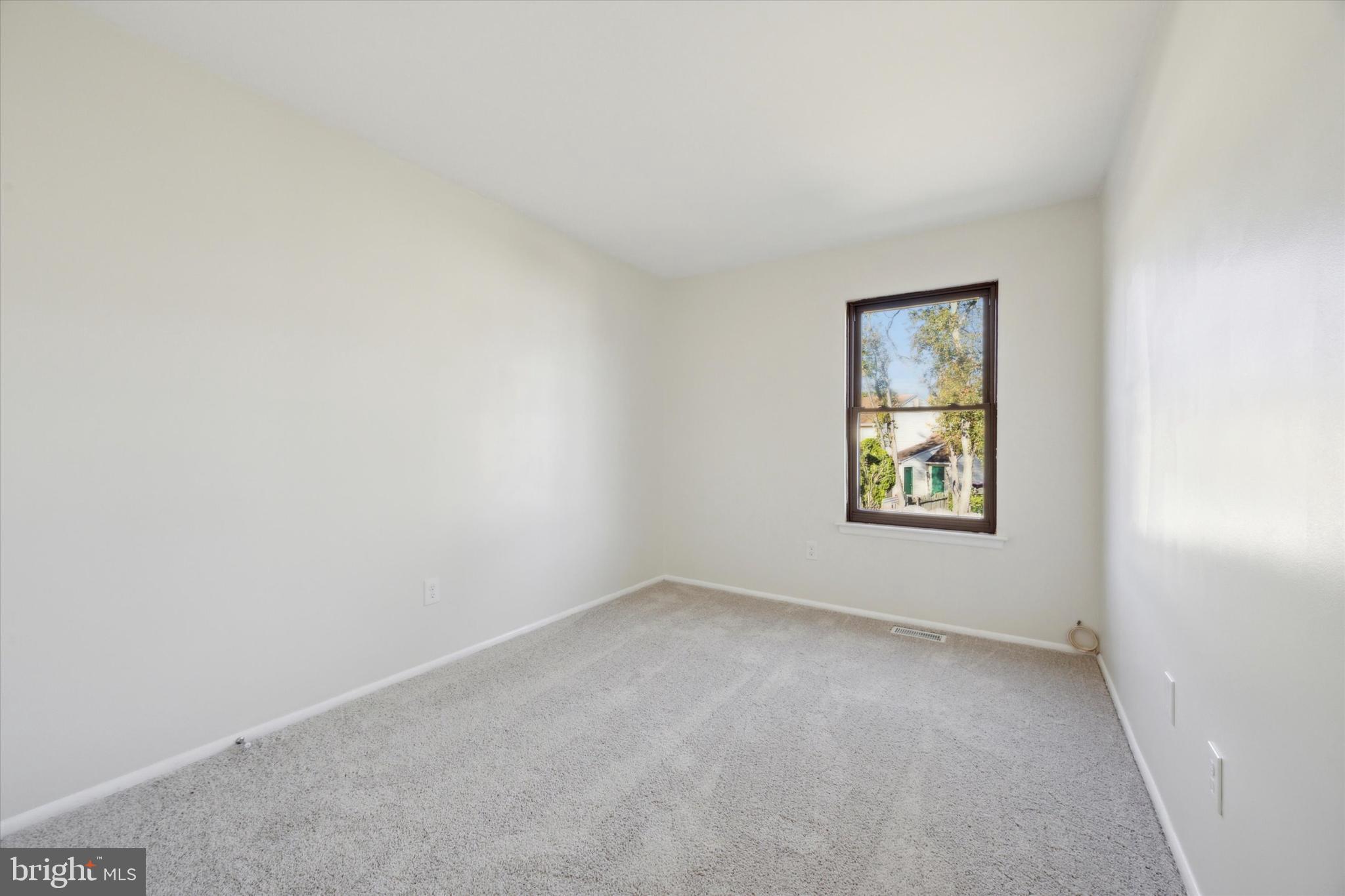 9 Heron Place Clementon, NJ 08021 - Photo 12 of 15