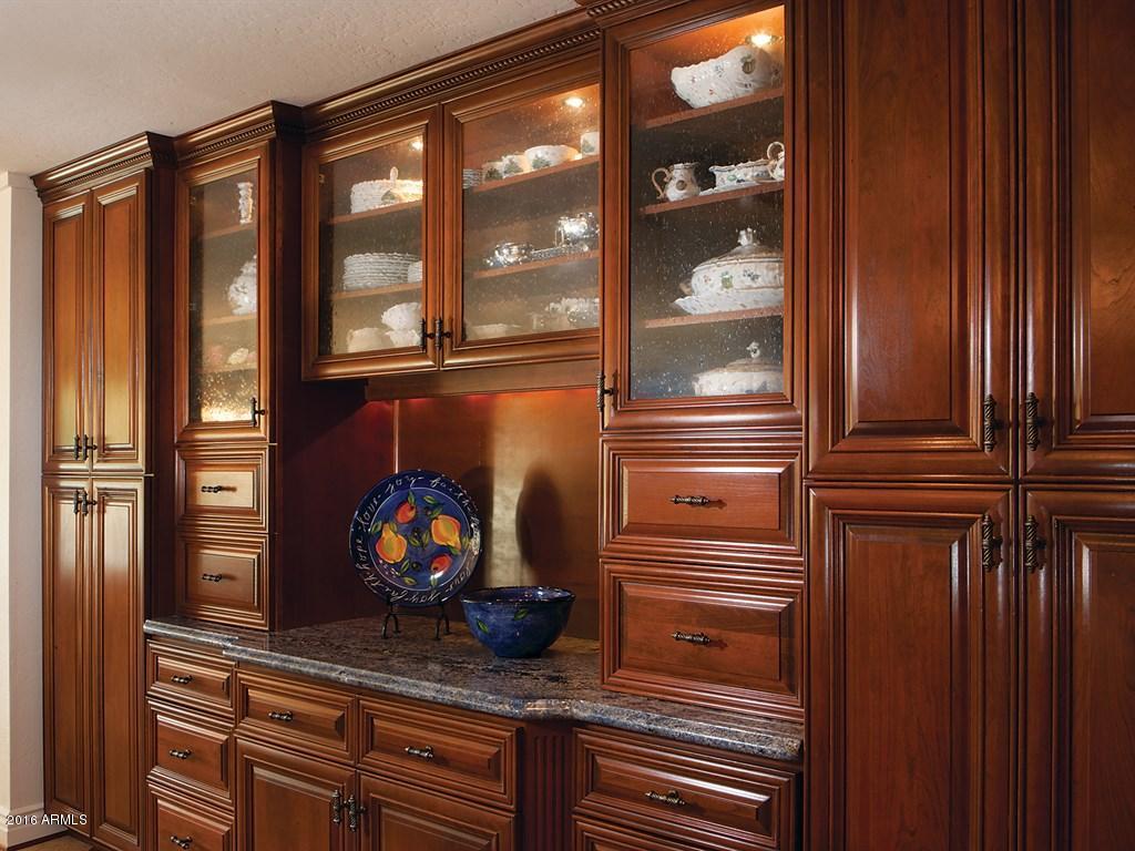 7608 North Shadow Mountain Road Paradise Valley, AZ 85253 - Photo 13 of 39 013_16-061(AND)54