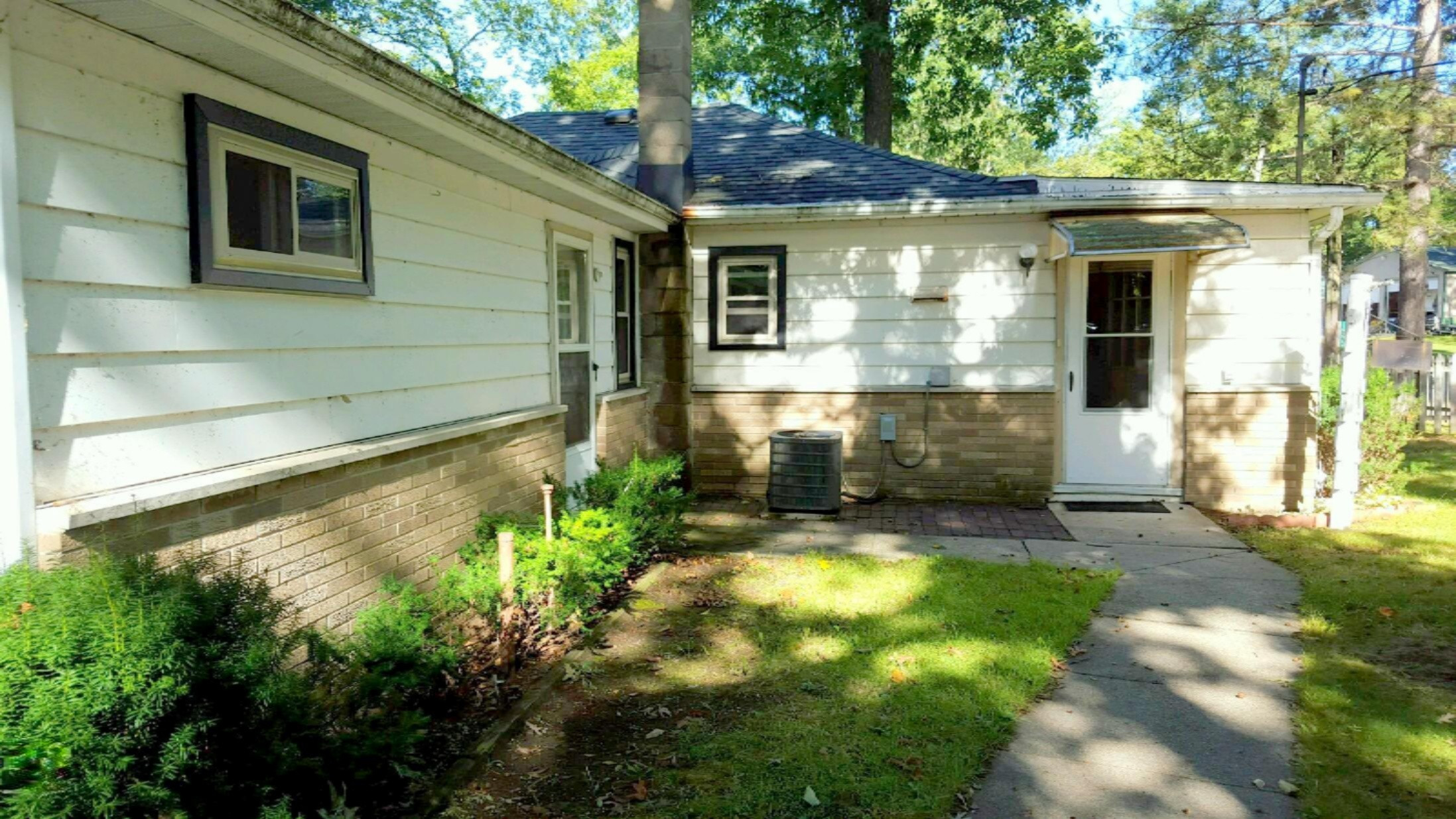 16267 Oak Street Decatur, MI 49045 - Photo 26 of 31 IMG_0174