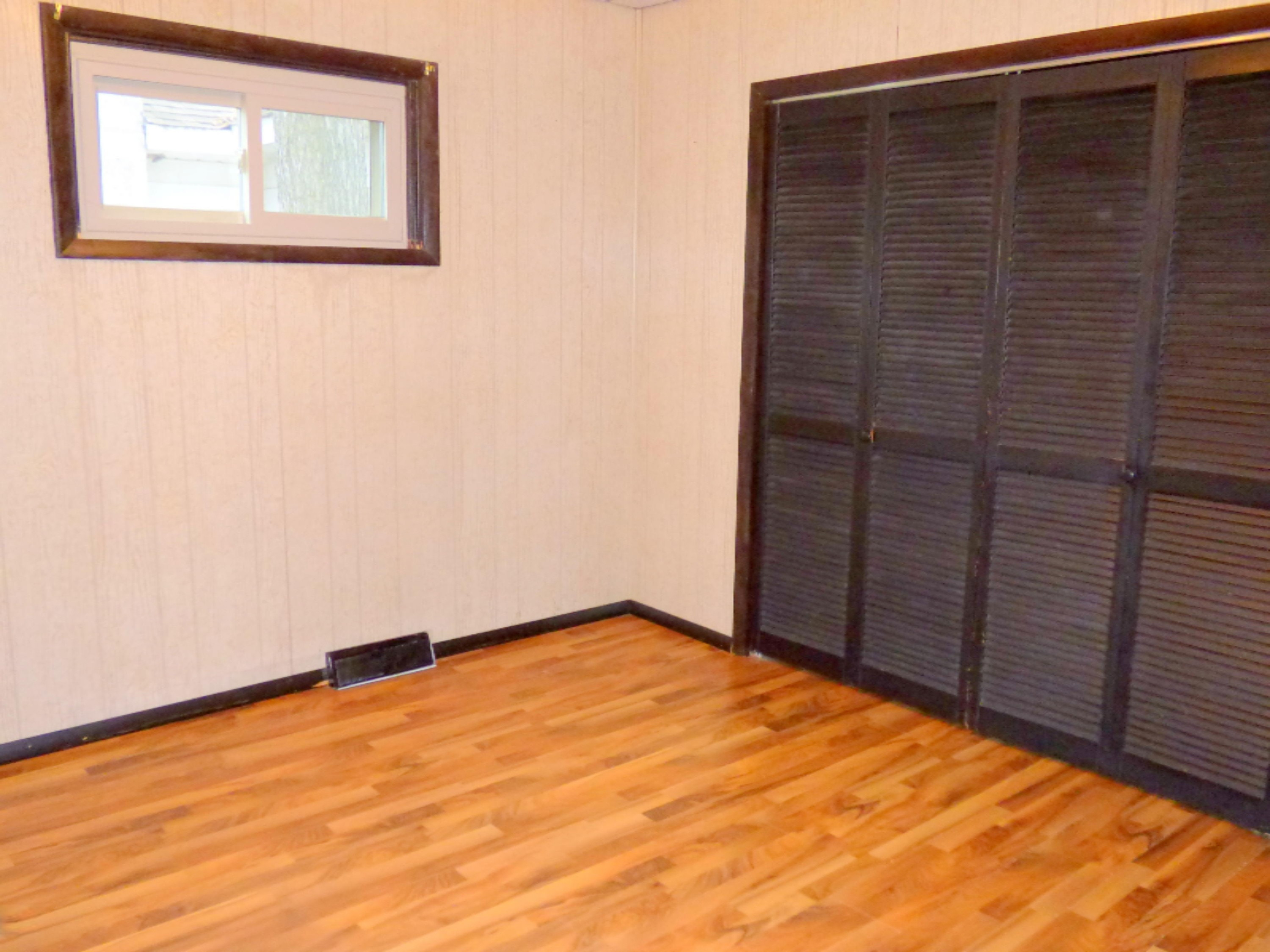 16267 Oak Street Decatur, MI 49045 - Photo 5 of 31 P1050420