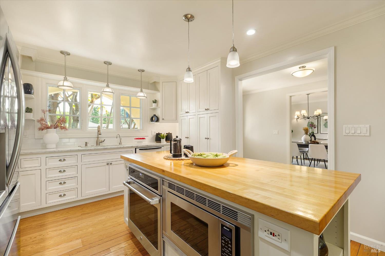 5 Edgemar Way Corte Madera, CA 94925 - Photo 12 of 54