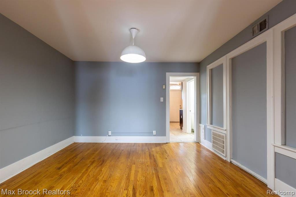 240 West Nine Mile Road, Unit 2 Ferndale, MI 48220 - Photo 12 of 18