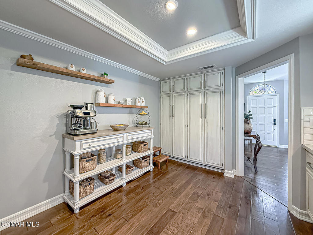 657 Cartpath Place Simi Valley, CA 93065 - Photo 13 of 30