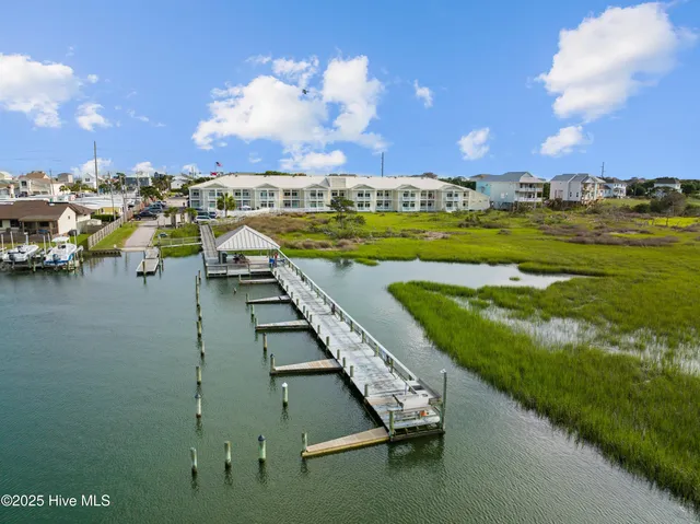 $152,000 | 602 West Fort Macon Road, Unit 118, Atlantic Beach, NC 28512