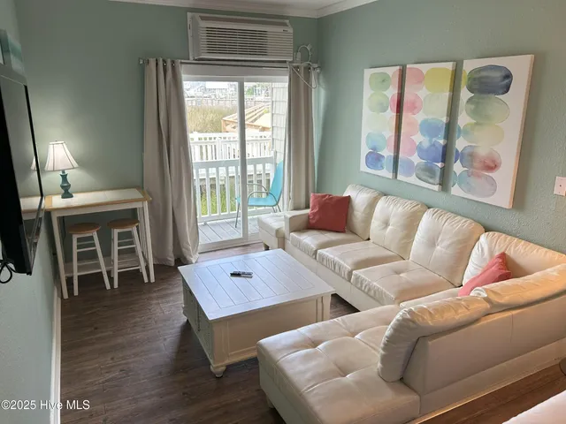 $152,000 | 602 West Fort Macon Road, Unit 118, Atlantic Beach, NC 28512