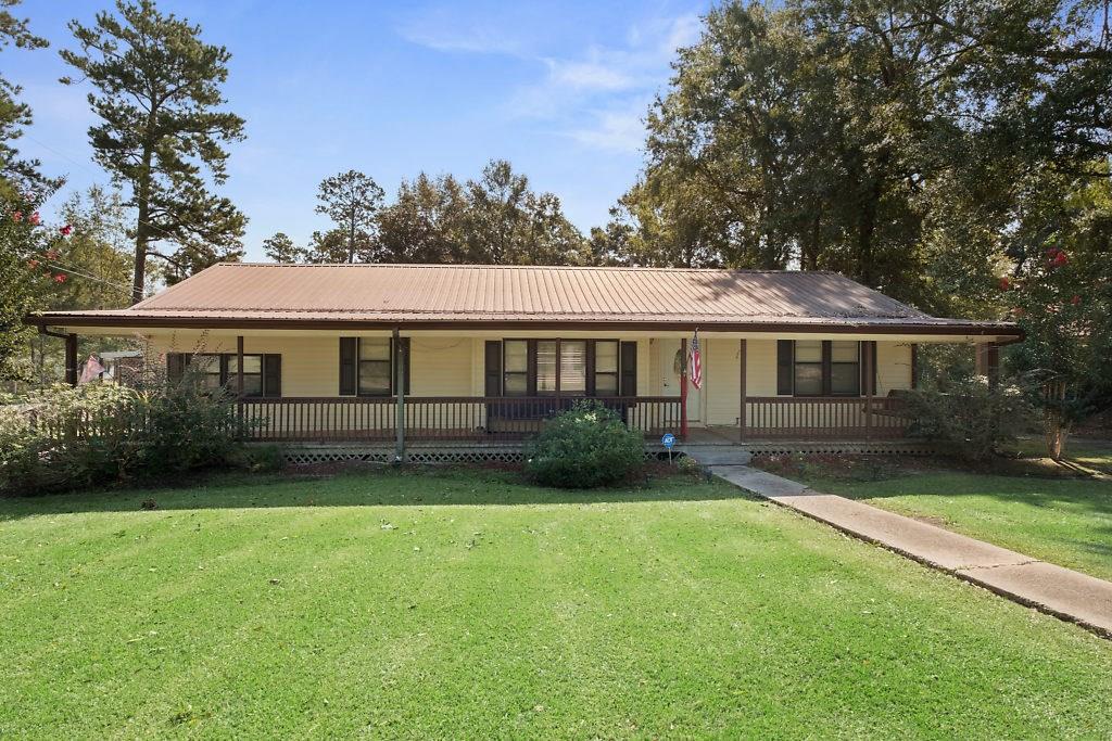 156 Rio Grande Street Bogalusa, LA 70427 - Photo 1 of 21 Gallery Image 1