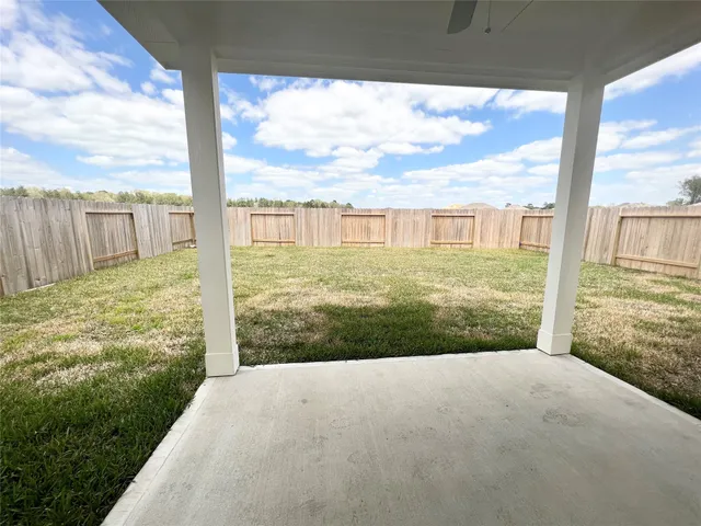 $2,550 | 22073 Juniper Crossing Drive, New Caney, TX 77357