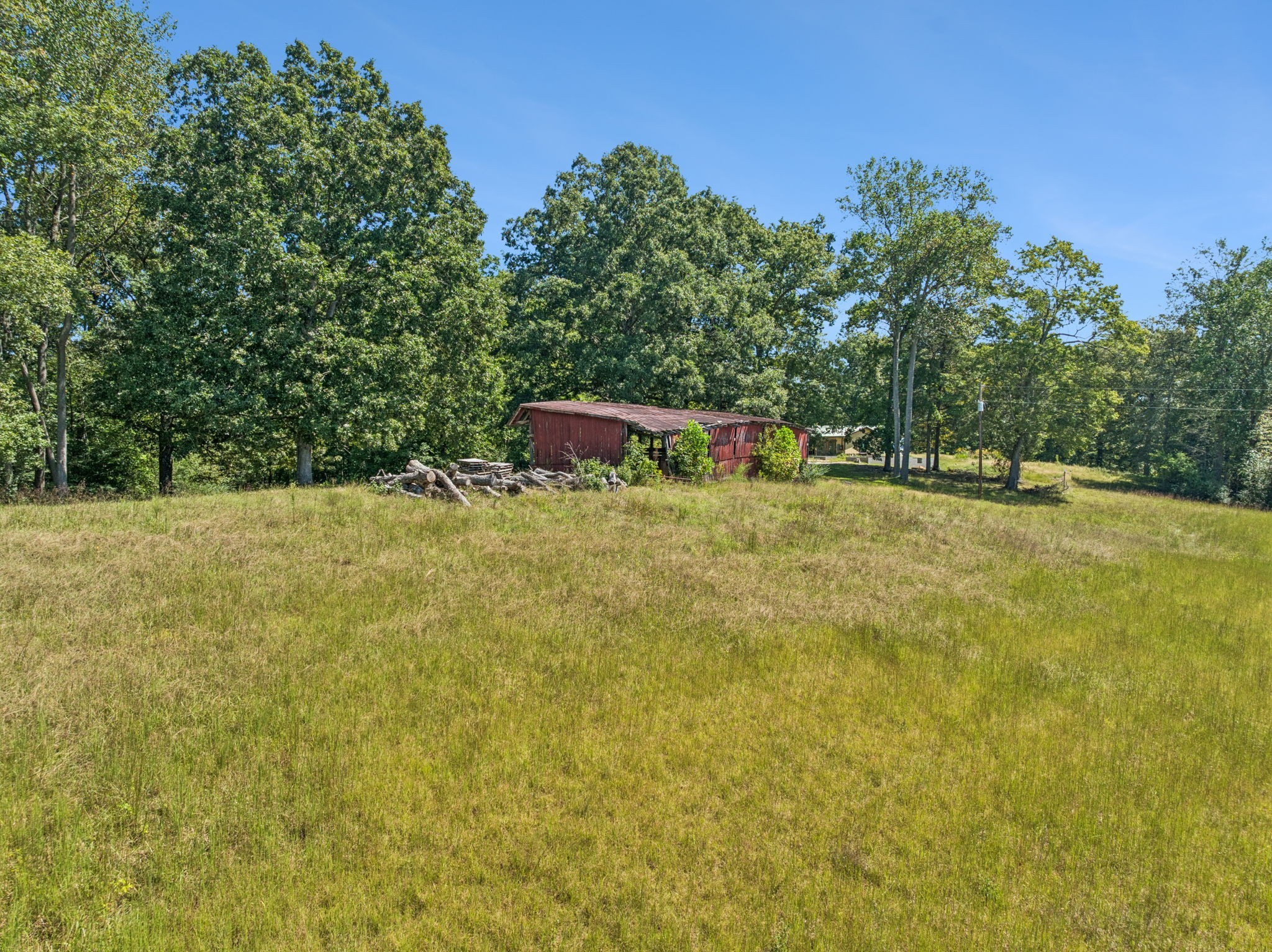 8272 Burgess Falls Road Baxter, TN 38544 - Photo 23 of 41 a view of an outdoor space and a yard