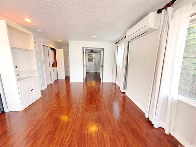 $3,500 | 1445 Mokuna Place, Honolulu, HI 96816