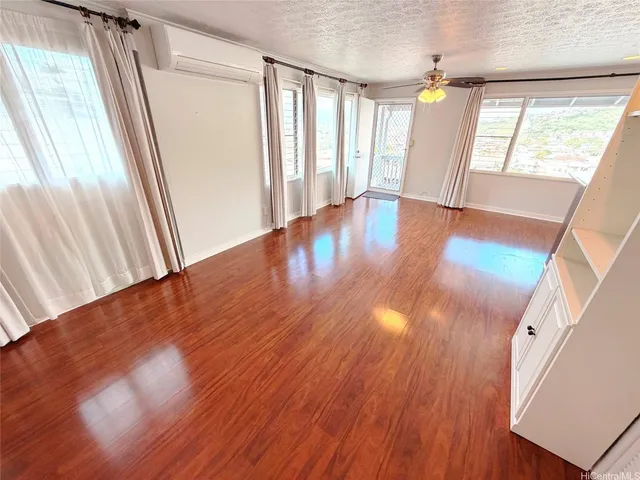 $3,500 | 1445 Mokuna Place, Honolulu, HI 96816