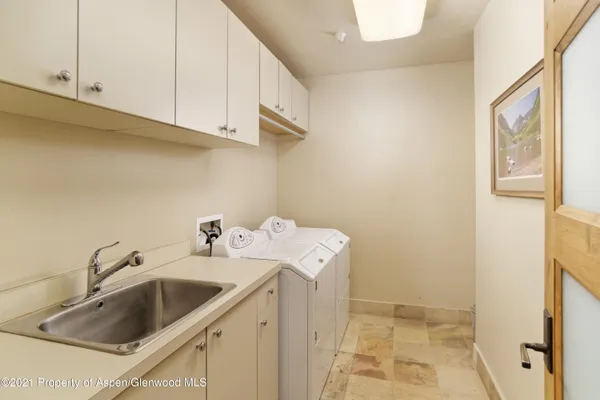 $35,000 | 101 North Spring Street, Unit 102, Aspen, CO 81611
