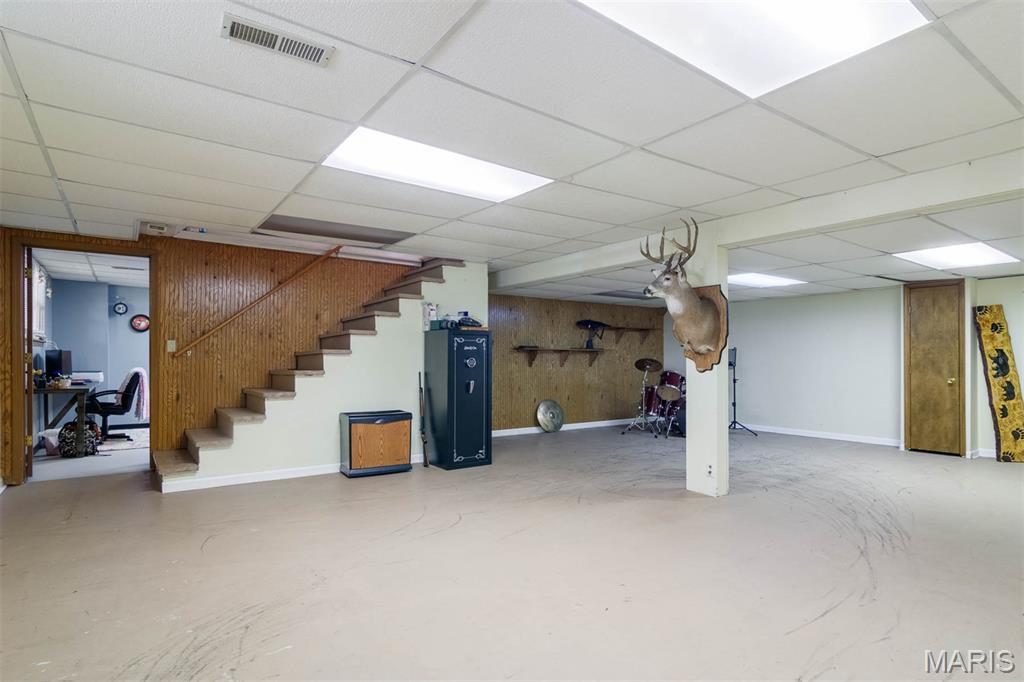 345 Valley View Carlyle, IL 62231 - Photo 24 of 54