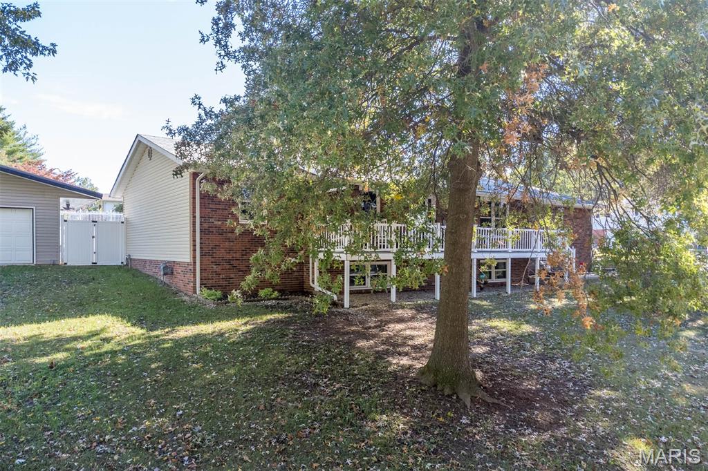 345 Valley View Carlyle, IL 62231 - Photo 47 of 54