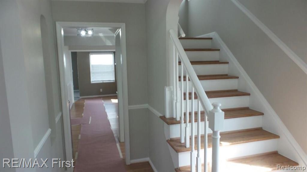 1660 Littlestone Road Grosse Pointe, MI 48236 - Photo 10 of 29