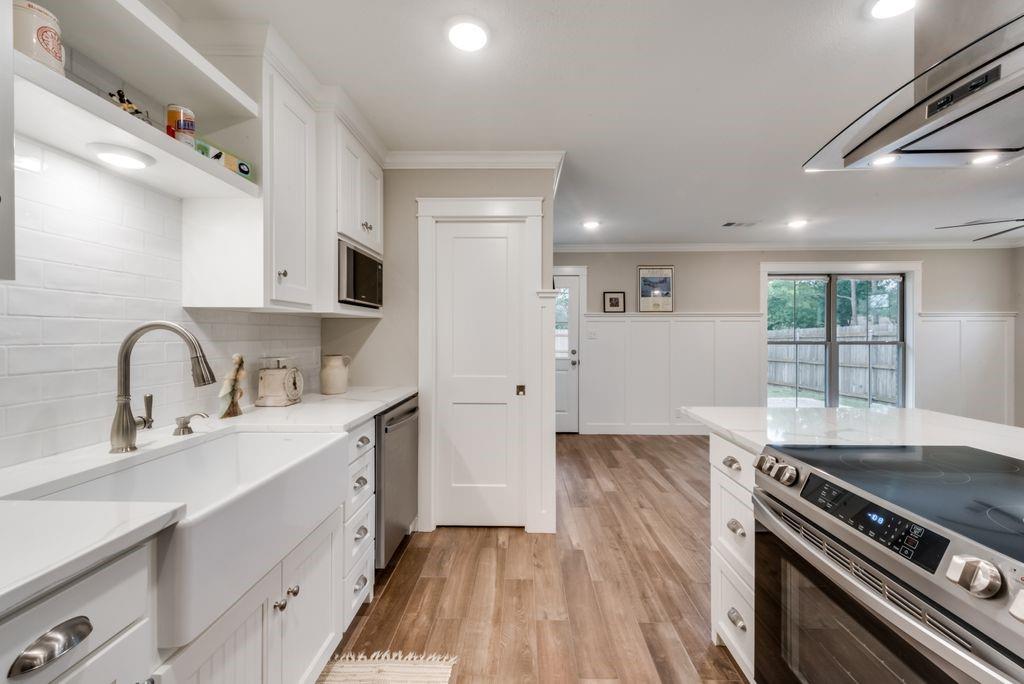 1225 Augusta Road Benbrook, TX 76126 - Photo 9 of 21
