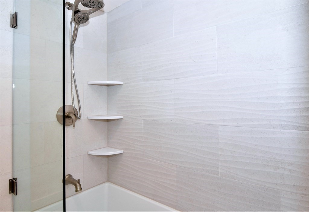 2 Beal's Cove Road, Unit B Hingham, MA 02043 - Photo 19 of 28 Gallery Image 19