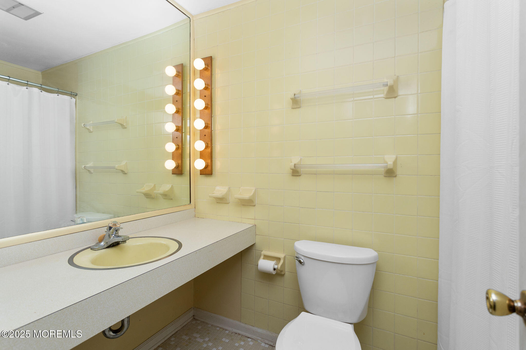 1 Hawk Drive Princeton Junction, NJ 08550 - Photo 29 of 46 a bathroom with a sink a toilet a mirror and shower
