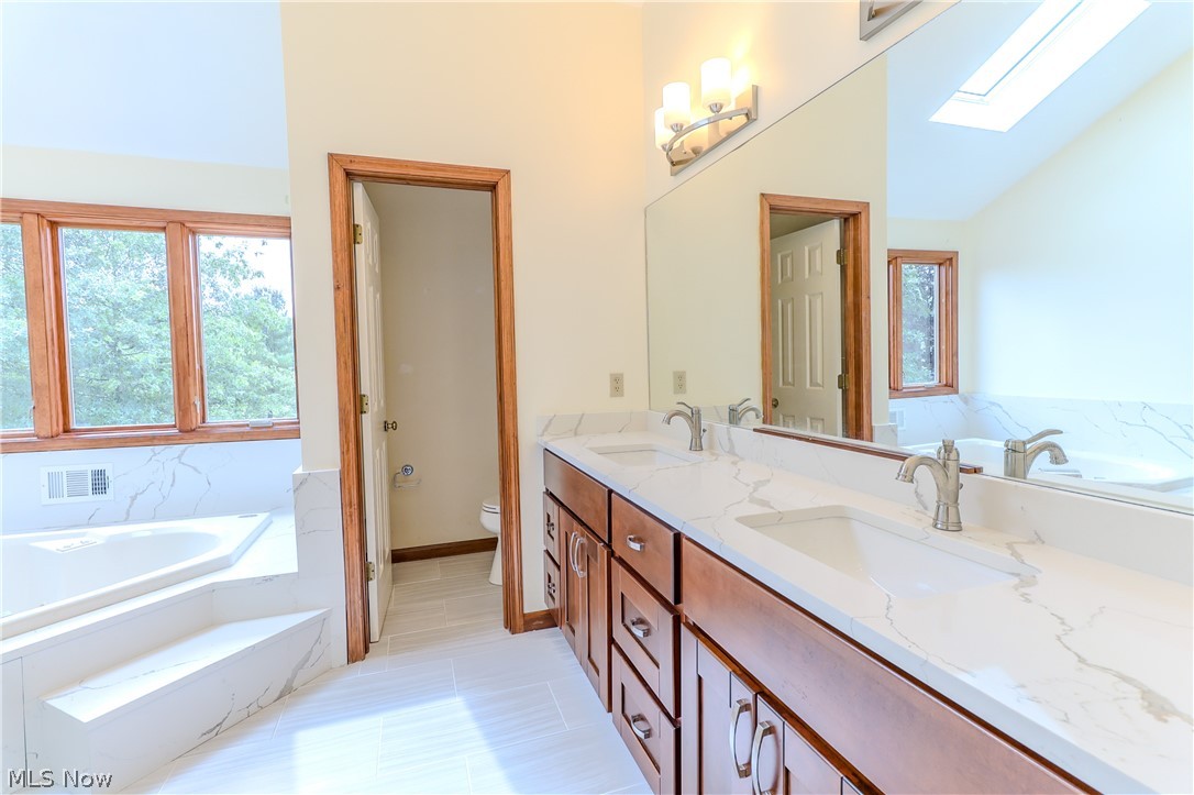 5808 Liberty Road Solon, OH 44139 - Photo 23 of 35