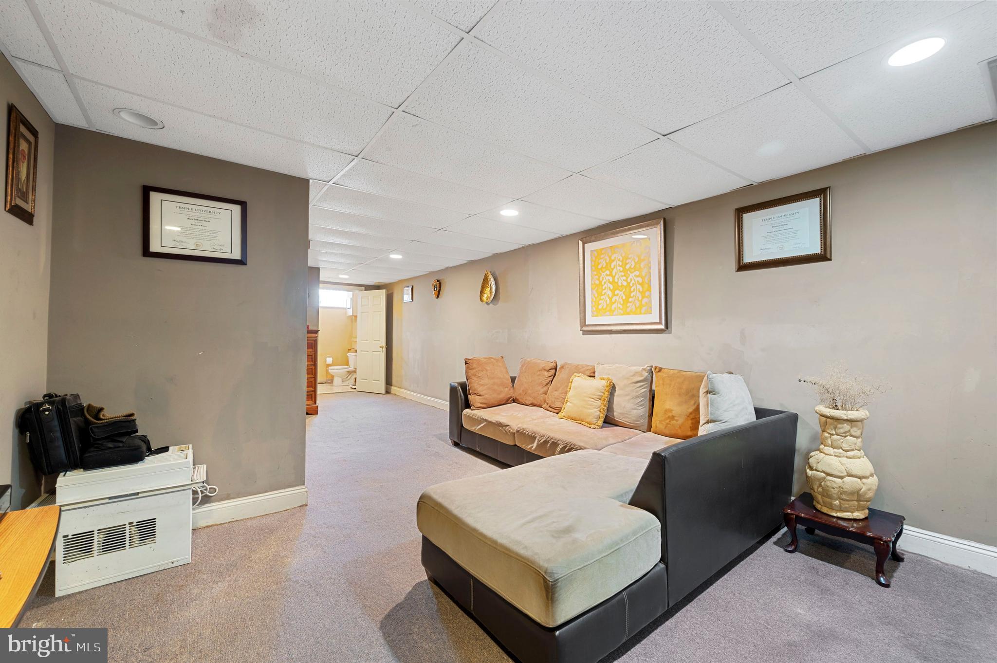 447 Vernon Road Philadelphia, PA 19119 - Photo 19 of 25 Basement/Family Room
