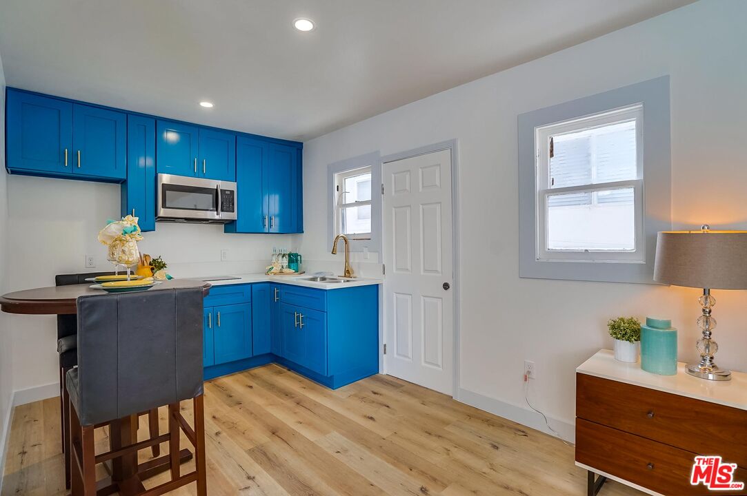 1208 Daisy Avenue Long Beach, CA 90813 - Photo 6 of 22