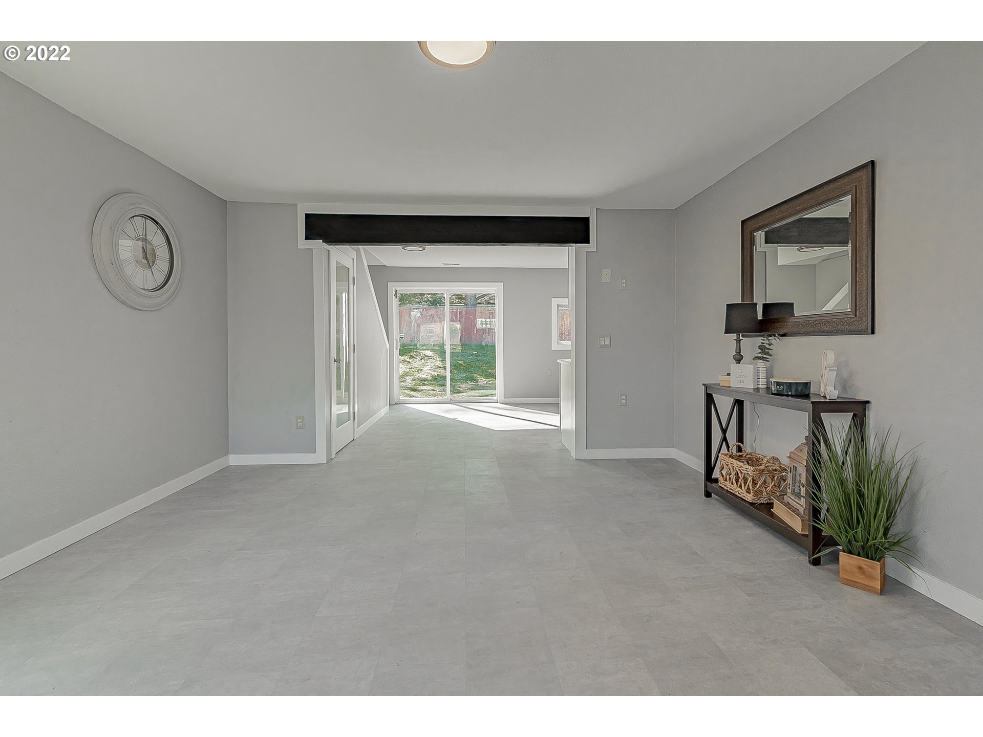640 Northeast Faloma Road Portland, OR 97211 - Photo 4 of 29 Gallery Image 4