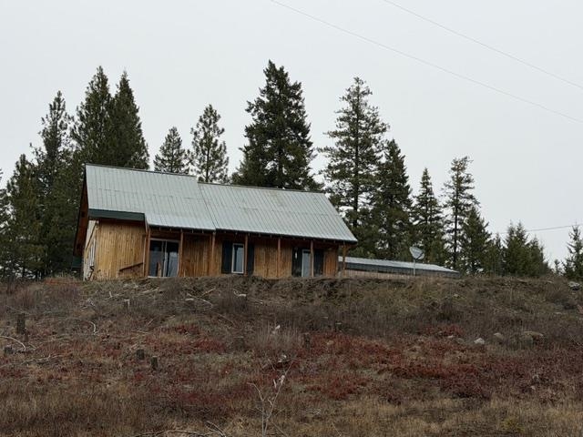 4395 Hesseltine Road Valley, WA 99181 - Photo 14 of 19