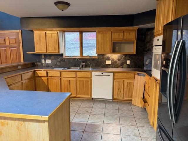 4395 Hesseltine Road Valley, WA 99181 - Photo 3 of 19