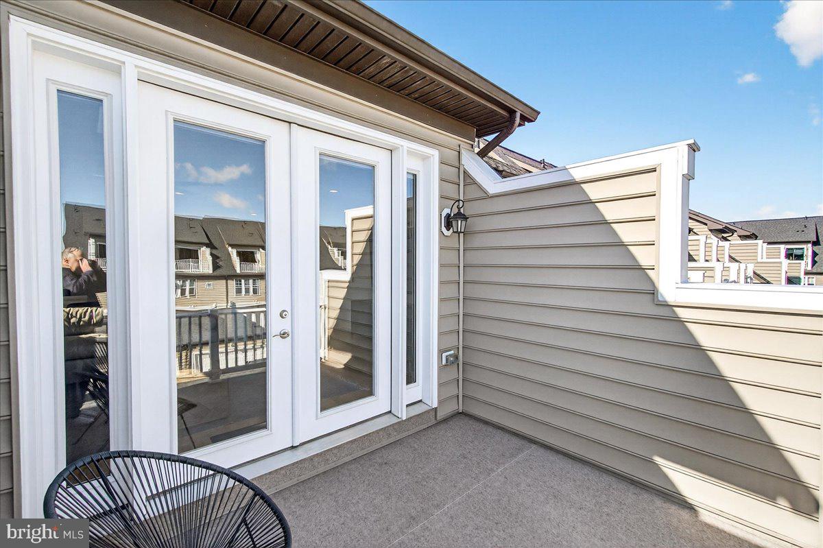 615 Blandwood Road Frederick, MD 21701 - Photo 42 of 80 Sun Deck