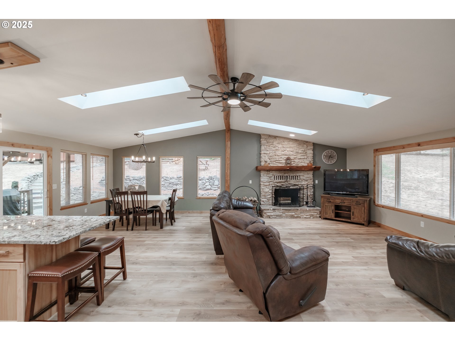 23508 Lewis Drive Philomath, OR 97370 - Photo 13 of 48