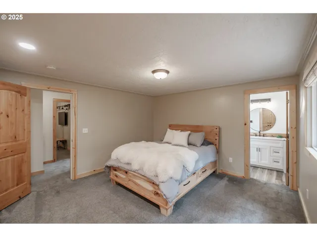 $585,000 | 23508 Lewis Drive, Philomath, OR 97370