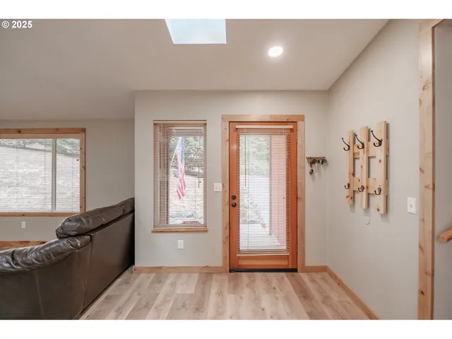 $585,000 | 23508 Lewis Drive, Philomath, OR 97370